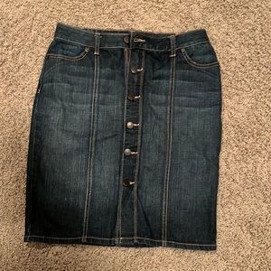 Banana republic size 6 denim skirt